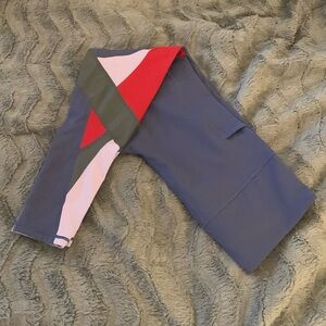 Colorblock printed leggings size S